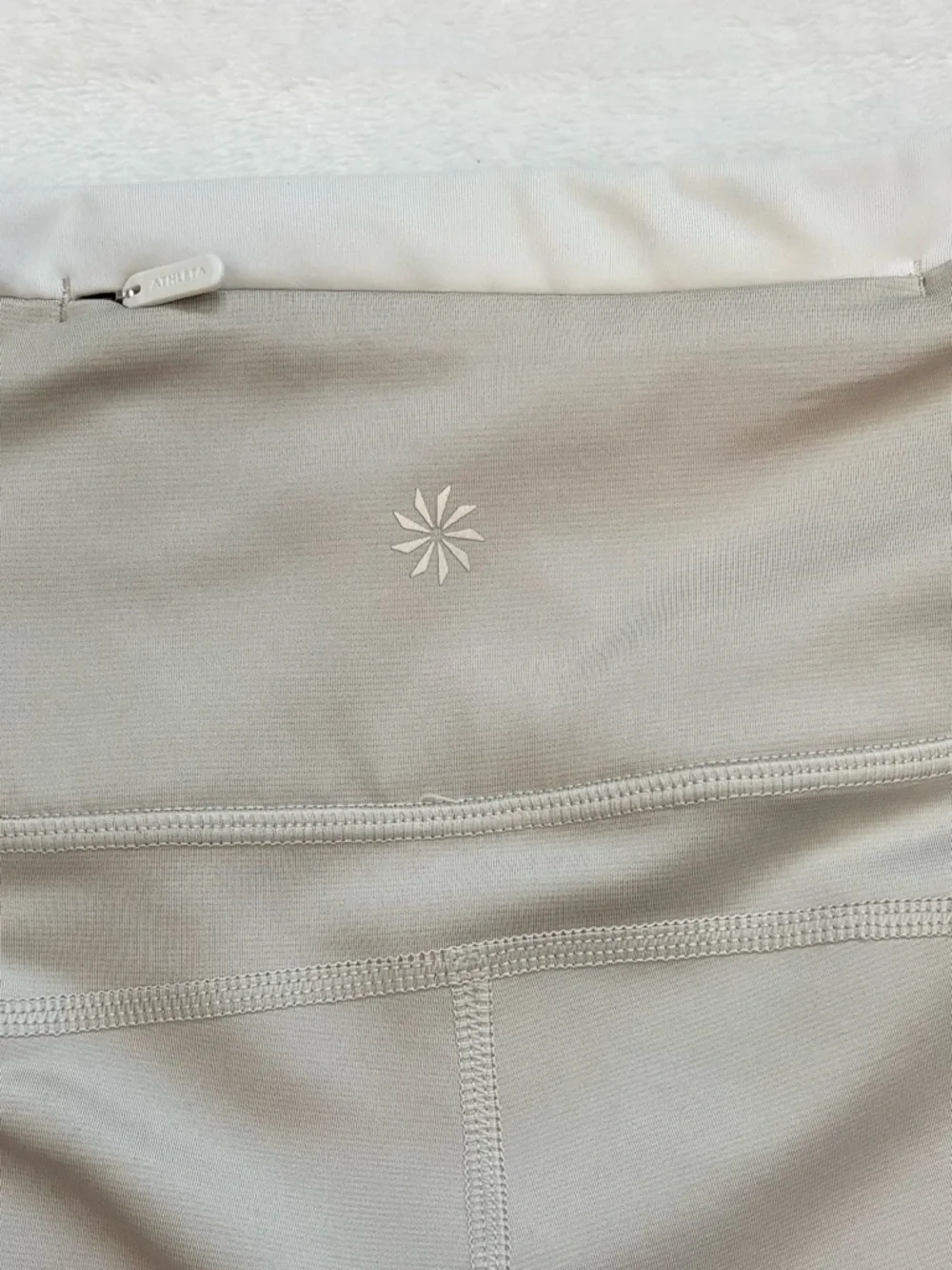 ATHLETA x Allyson Felix Ultimate Stash II Legend 7” Bike Shorts Small Pockets - Picture 6 of 8